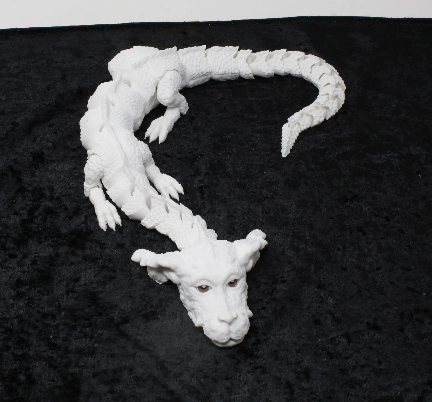 Falkor NeverEnding Story Articulated Luck Dragon Small