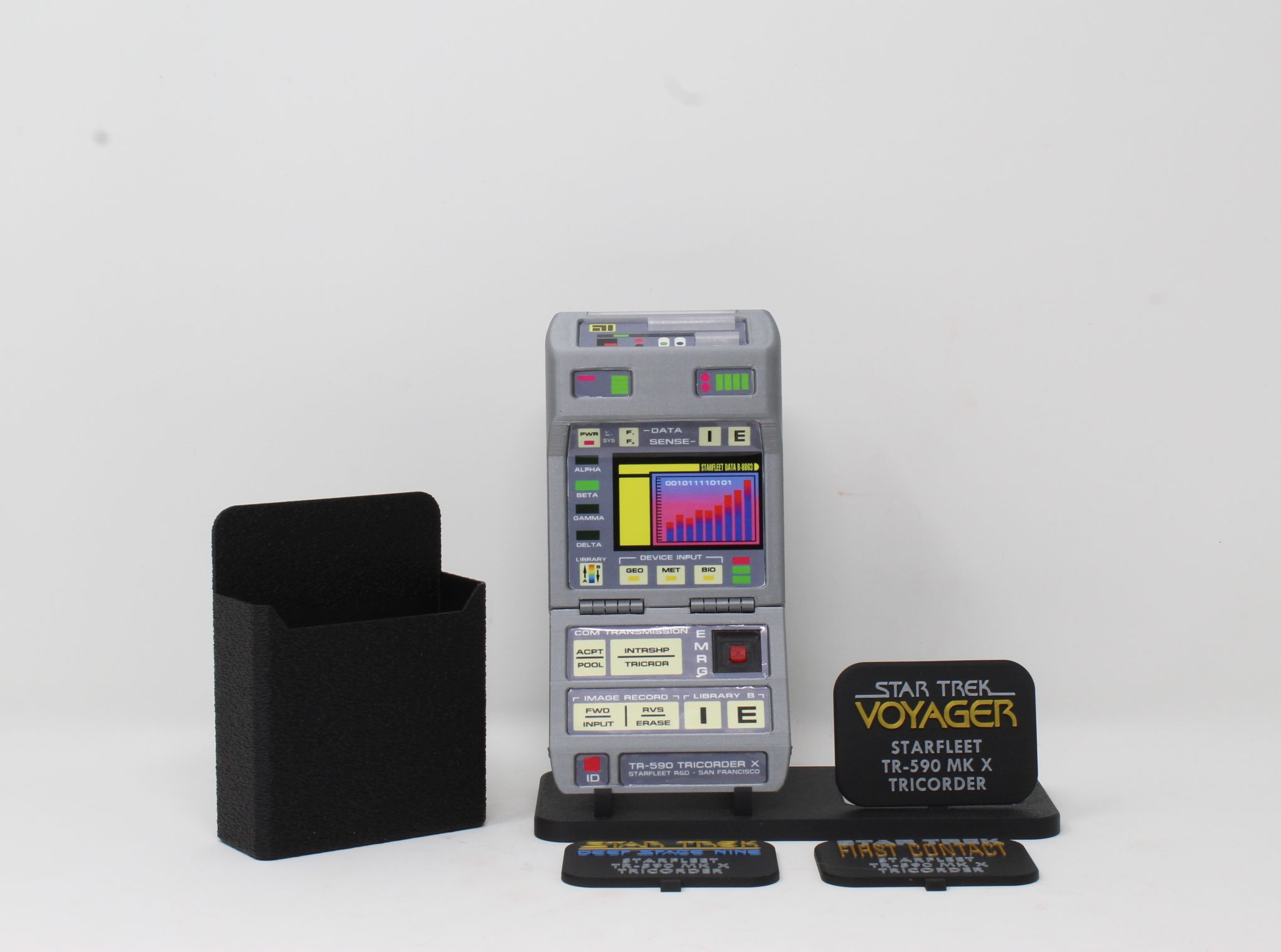 Star Trek TR-590 Tricorder with Holster and Stand, 3D Printed Prop Replica Cosplay Fan Art