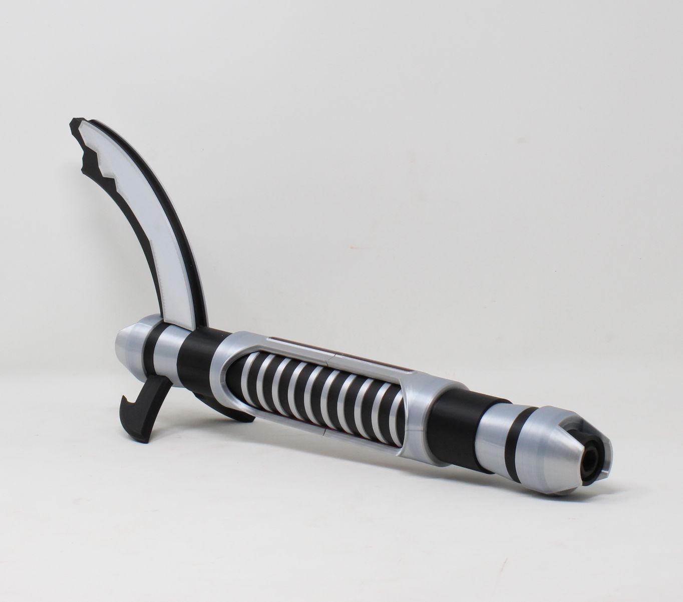 Star Wars Old Maul's Lightsaber Hilt 3D Replica Fan Art - Image 2